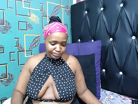 Snapshot of CandyBoobs69 chatting on 14, 5, 2026 CandyBoobs69 online show from 14, 5, 2026