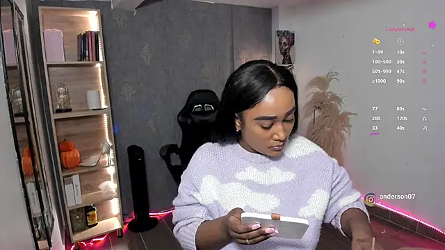 Snapshot of alessia_anderson chatting on 24, 10, 2025 alessia anderson online show from 24, 10, 2025