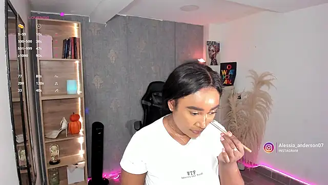 Snapshot of alessia_anderson chatting on 28, 10, 2025 alessia anderson online show from 28, 10, 2025