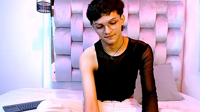 SahirCharm online show from 20, 6, 2026