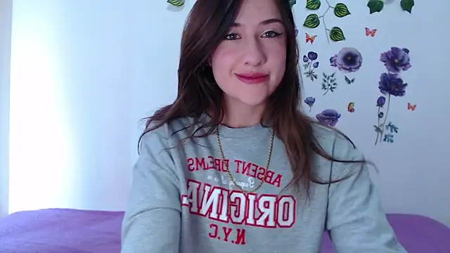 GirlAngell17 online show from 17, 5, 2026