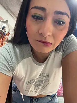 IsabellaMariet online show from 15, 6, 2026