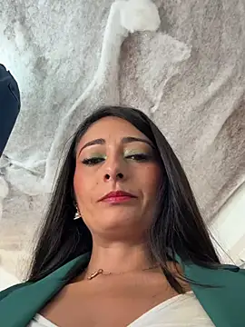 IsabellaMariet online show from 24, 6, 2026