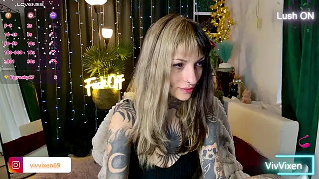 Snapshot of VivVixen chatting on 20, 5, 2026 VivVixen online show from 20, 5, 2026
