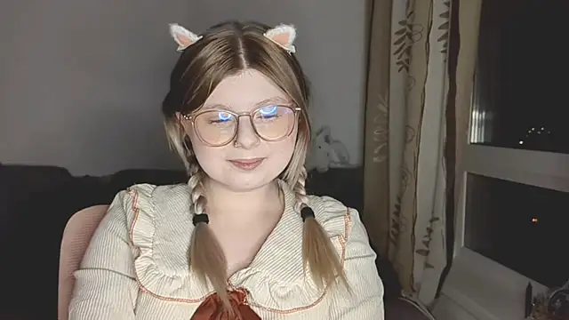 Snapshot of YukiBlush chatting on 20, 5, 2026 YukiBlush online show from 20, 5, 2026