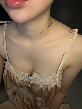 Snapshot of ZaraOne chatting on 12, 7, 2026 ZaraOne online show from 12, 7, 2026
