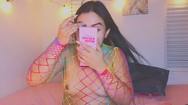 VictoriaaLopez online show from 2, 6, 2026