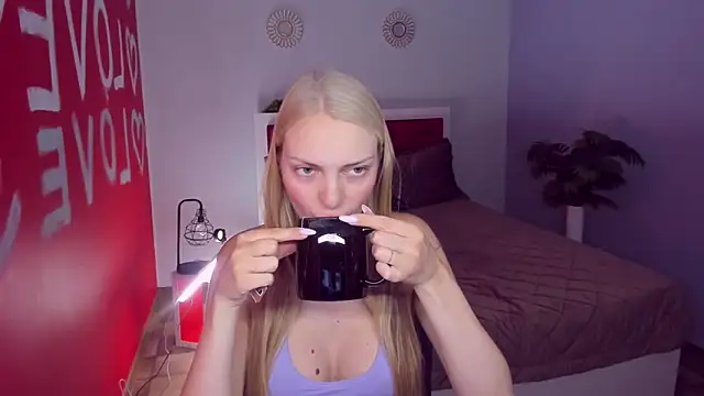 NancyGlamour online show from 8, 6, 2026