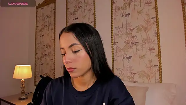 sara castro24  online show from 18, 7, 2026