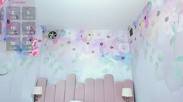 Miabloom19  online show from 28, 7, 2026