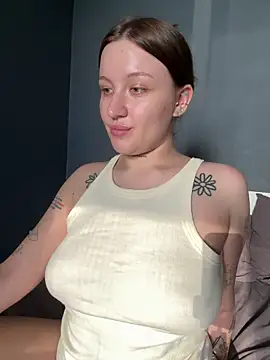 elegant curves online show from 24, 5, 2026