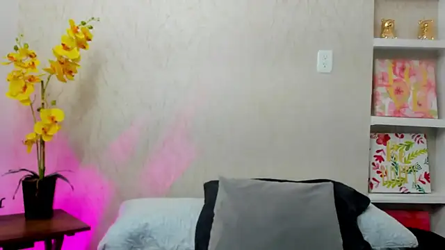 Snapshot of ChloeSmith9 chatting on 29, 7, 2026 ChloeSmith9 online show from 29, 7, 2026