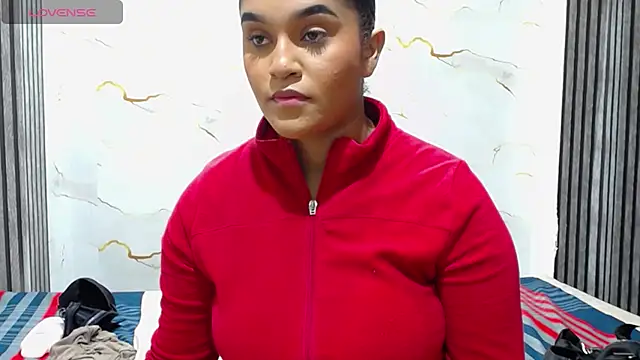 Snapshot of Liaa_cams chatting on 6, 7, 2026 Liaa cams online show from 6, 7, 2026