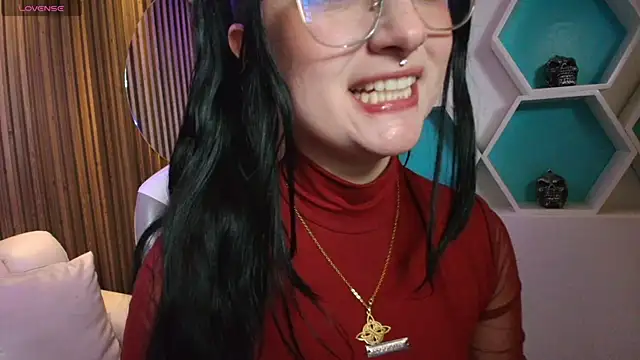 Snapshot of AnnyBonne9 chatting on 5, 6, 2026 AnnyBonne9 online show from 5, 6, 2026