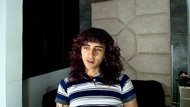 Divine      online show from 24, 6, 2026