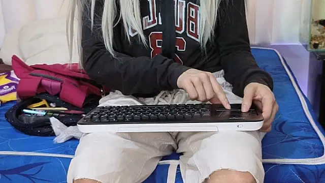 Pinky doll777 online show from 7, 7, 2026