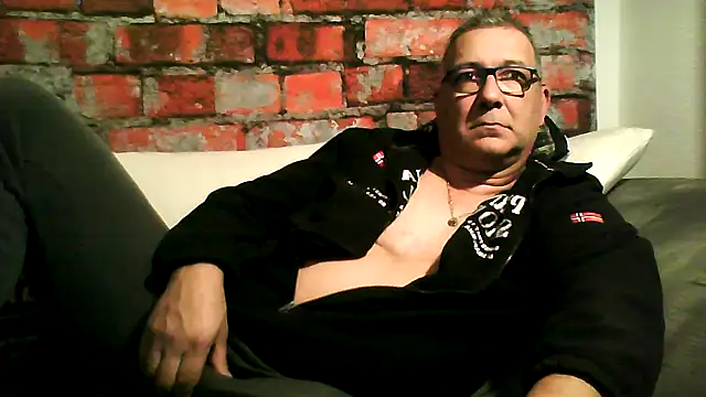 Soloyan online show from 6, 1, 2026