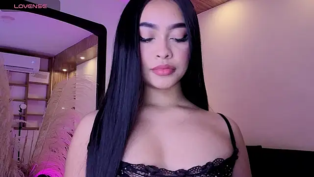 Chloe monroee online show from 1, 8, 2026