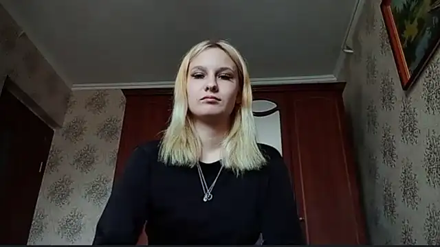 Snapshot of SharriLeisey chatting on 28, 5, 2026 SharriLeisey online show from 28, 5, 2026