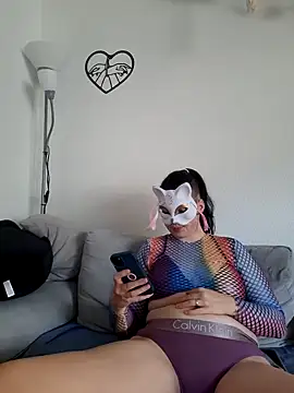 Midnight Feet online show from 22, 6, 2026
