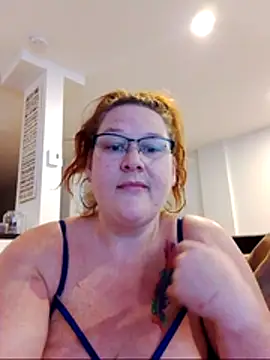 petitelionne1 online show from 24, 5, 2026