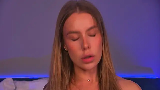 AshleyRoyse online show from 29, 6, 2026