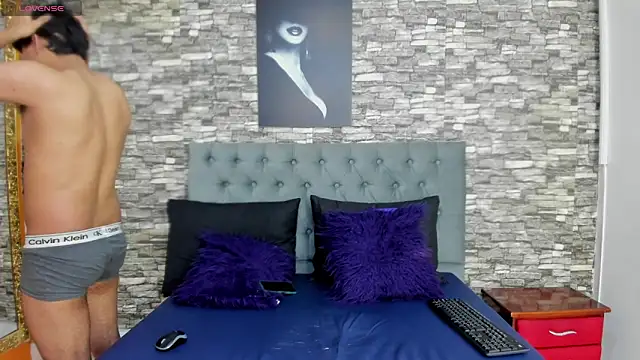 Snapshot of jhoan_evanss chatting on 9, 5, 2026 jhoan evanss online show from 9, 5, 2026