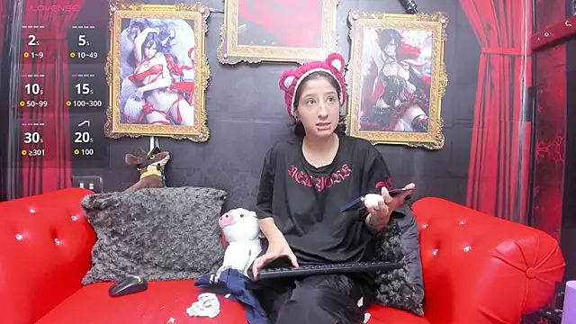 Snapshot of Evelin_Hellsing chatting on 22, 6, 2026 Evelin Hellsing online show from 22, 6, 2026