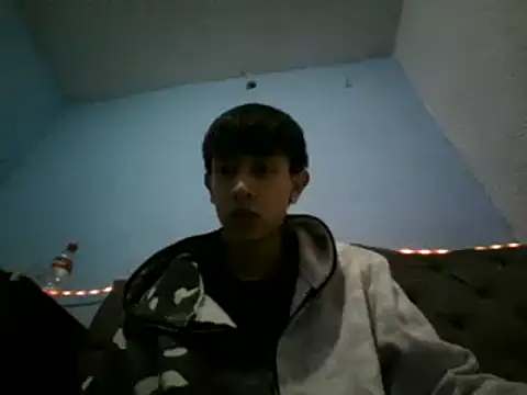 Snapshot of caos_mod chatting on 24, 5, 2026 caos mod online show from 24, 5, 2026