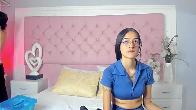 Snapshot of SarahDoll__ chatting on 21, 5, 2026 SarahDoll online show from 21, 5, 2026