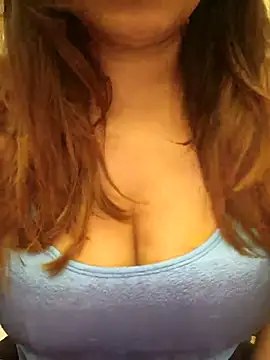 Snapshot of DreamY_MaanYa chatting on 28, 7, 2026 DreamY MaanYa online show from 28, 7, 2026
