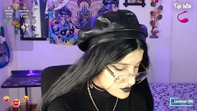 Snapshot of bastethott chatting on 20, 6, 2026 bastethott online show from 20, 6, 2026