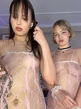 TwixGirlsX online show from 16, 5, 2026