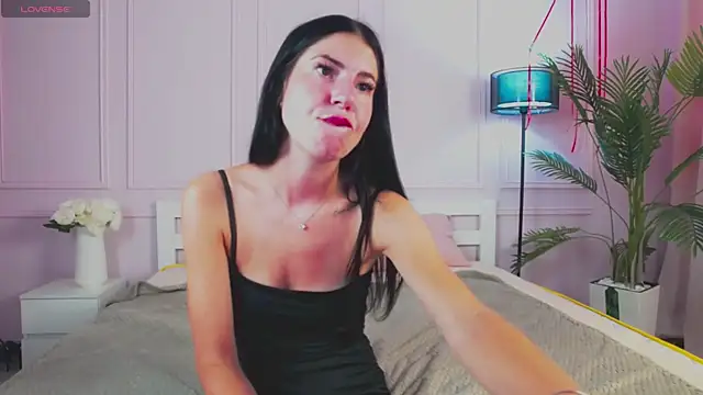 Emily xoo online show from 3, 7, 2026