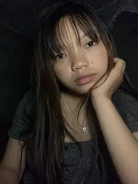 Snapshot of Cham-py chatting on 9, 5, 2026 Cham-py online show from 9, 5, 2026
