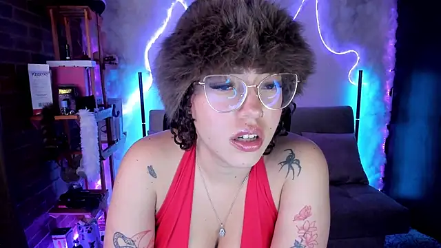 Snapshot of liz_martins1 chatting on 15, 5, 2026 liz martins1 online show from 15, 5, 2026