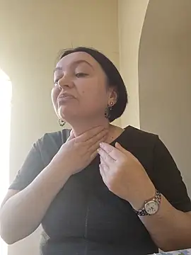 EmmaEmmy40 online show from 29, 5, 2026