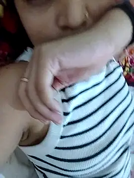 Snapshot of kiran-baby chatting on 17, 5, 2026 kiran-baby online show from 17, 5, 2026