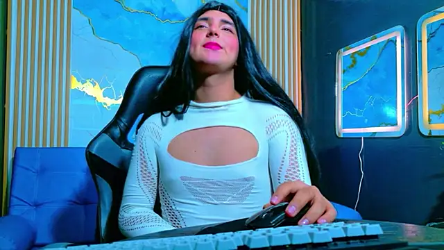 Gaby Gil  online show from 13, 5, 2026