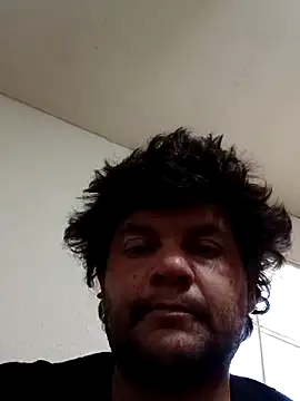 matdog027374 online show from 7, 5, 2026