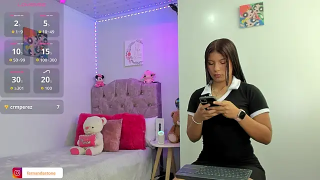 Snapshot of FernandaHils chatting on 28, 7, 2026 FernandaHils online show from 28, 7, 2026