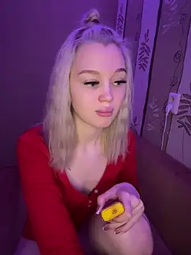 Velvet Doll  online show from 20, 6, 2026