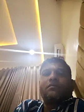Snapshot of santhoshkannadaboy chatting on 12, 5, 2026 santhoshkannadaboy online show from 12, 5, 2026
