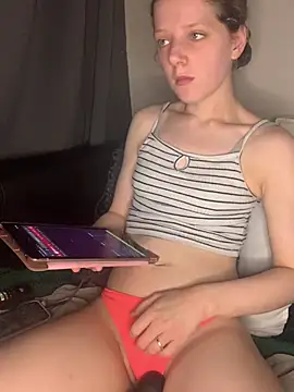 Tatum-Bear online show from 19, 7, 2026