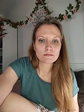 Candy Cougar online show from 8, 7, 2026