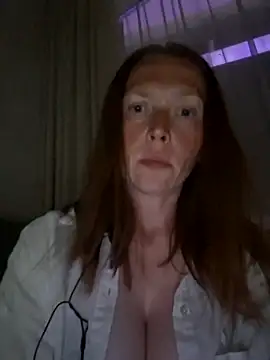 MillaSmileX online show from 31, 5, 2026