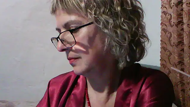 Snapshot of ElizabethGorden chatting on 20, 6, 2026 ElizabethGorden online show from 20, 6, 2026