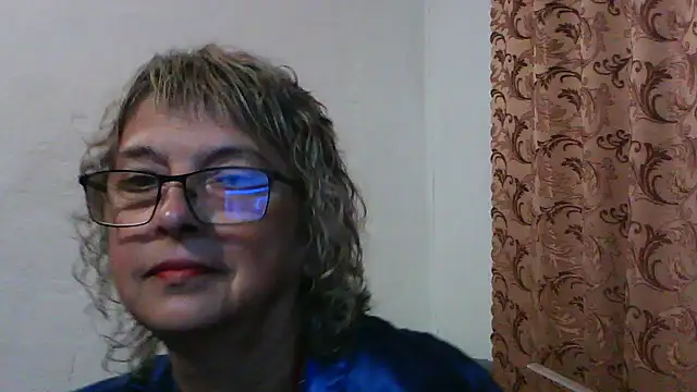 Snapshot of ElizabethGorden chatting on 1, 8, 2026 ElizabethGorden online show from 1, 8, 2026