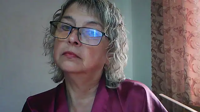 Snapshot of ElizabethGorden chatting on 2, 8, 2026 ElizabethGorden online show from 2, 8, 2026
