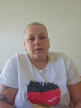 Snapshot of Lady_Peggi chatting on 14, 6, 2026 Lady Peggi online show from 14, 6, 2026